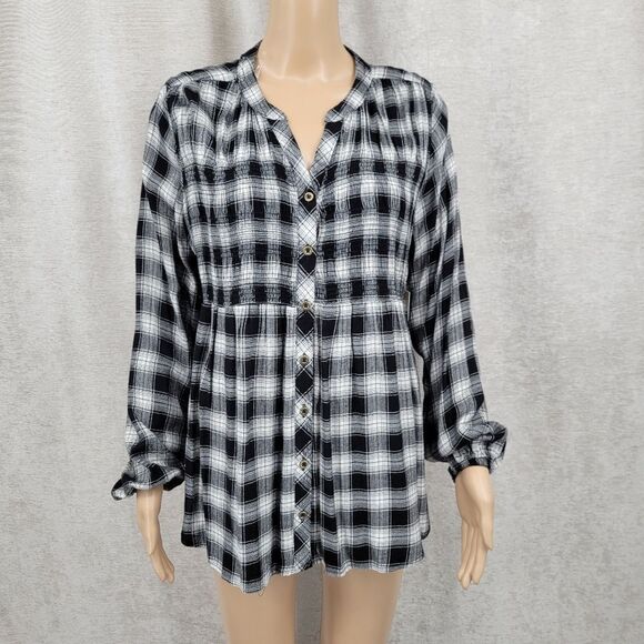 Nurture by Westbound Women's Black and White Plaid Flannel Button Down Top Shirt - Picture 1 of 11